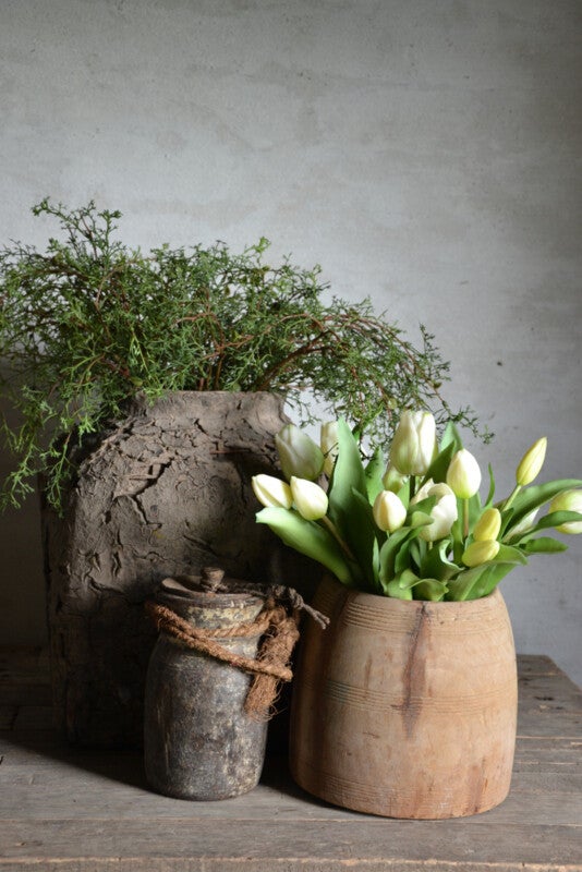 Oude houten Nepalese pot