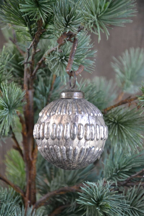 Kerstbal oud silver