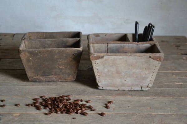 Chinees houten bakje (rechter)