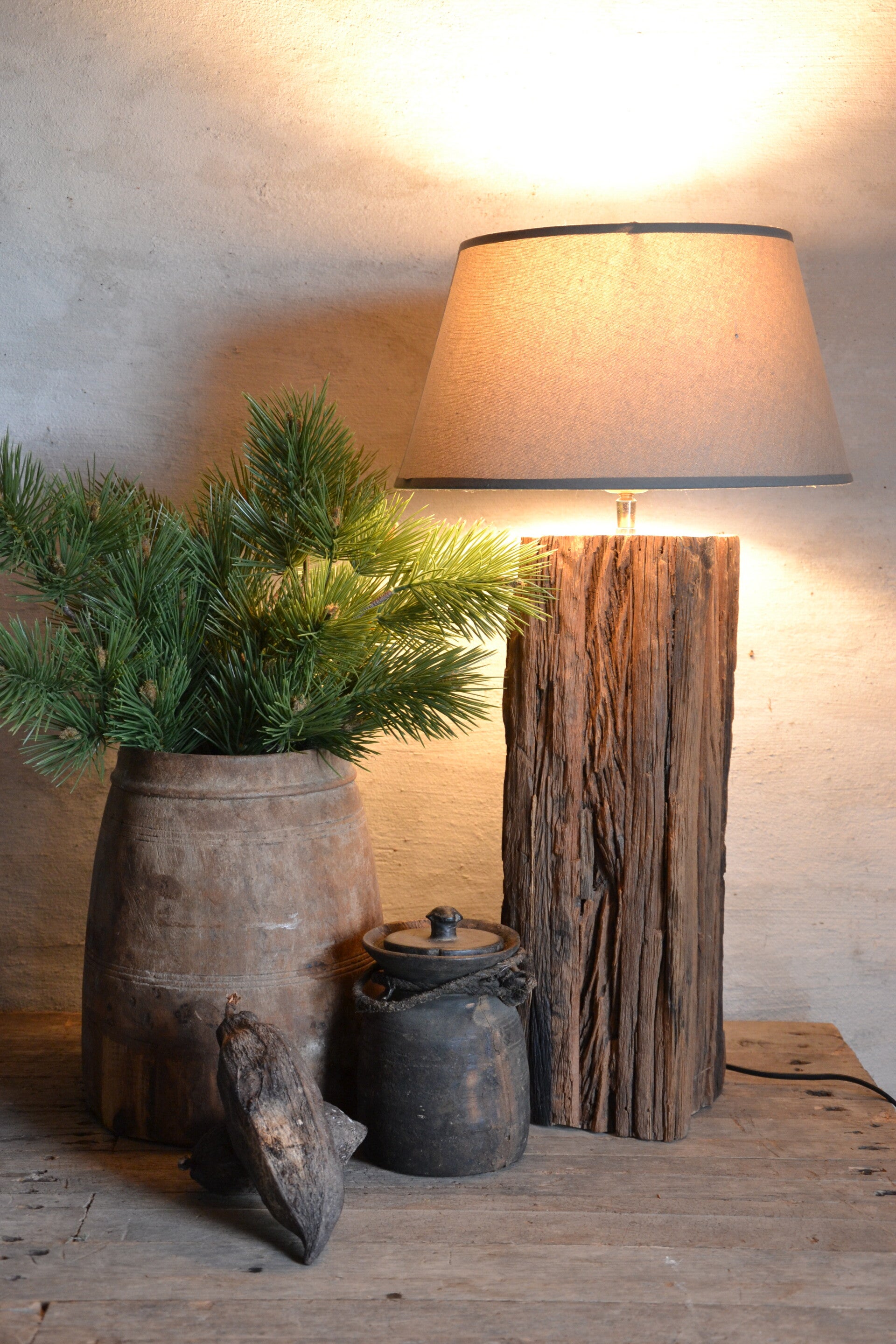 Mooie houten tafellamp