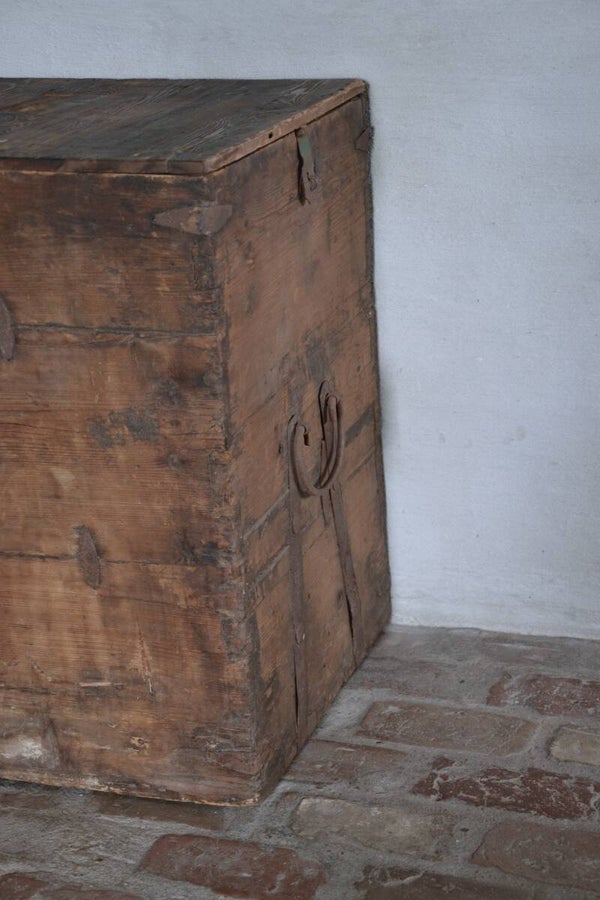 Authentieke oude Himalaya kist / box