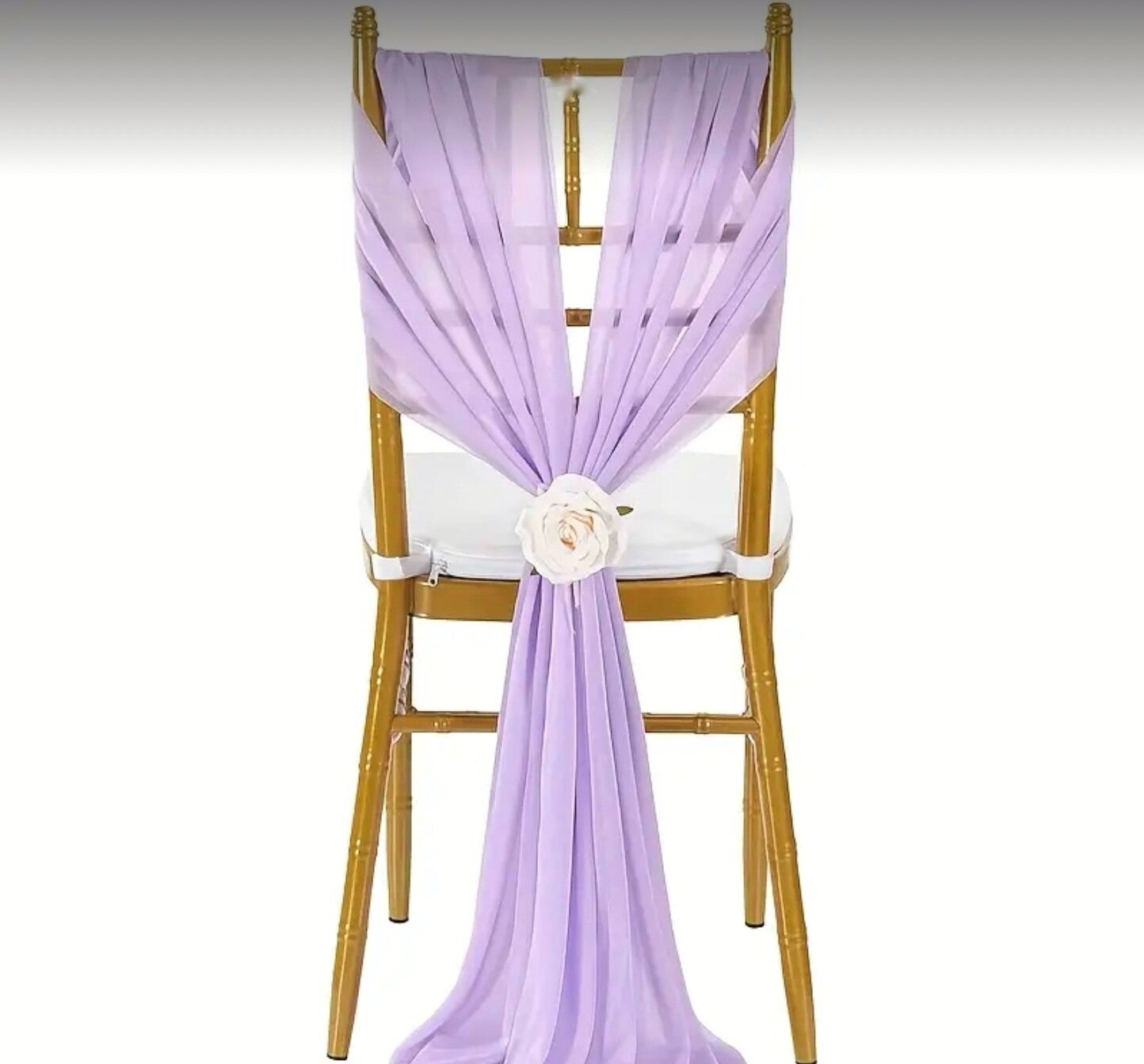 Noeud en mousseline violet clair