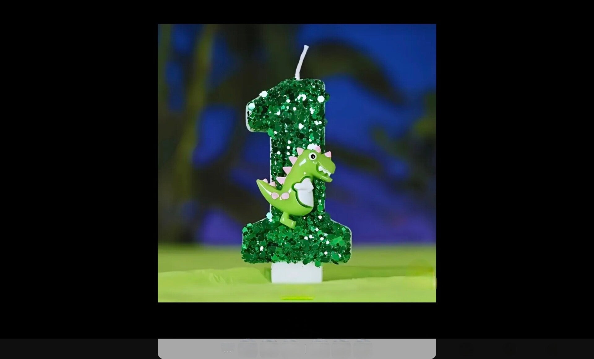 Bougie dinosaure vert