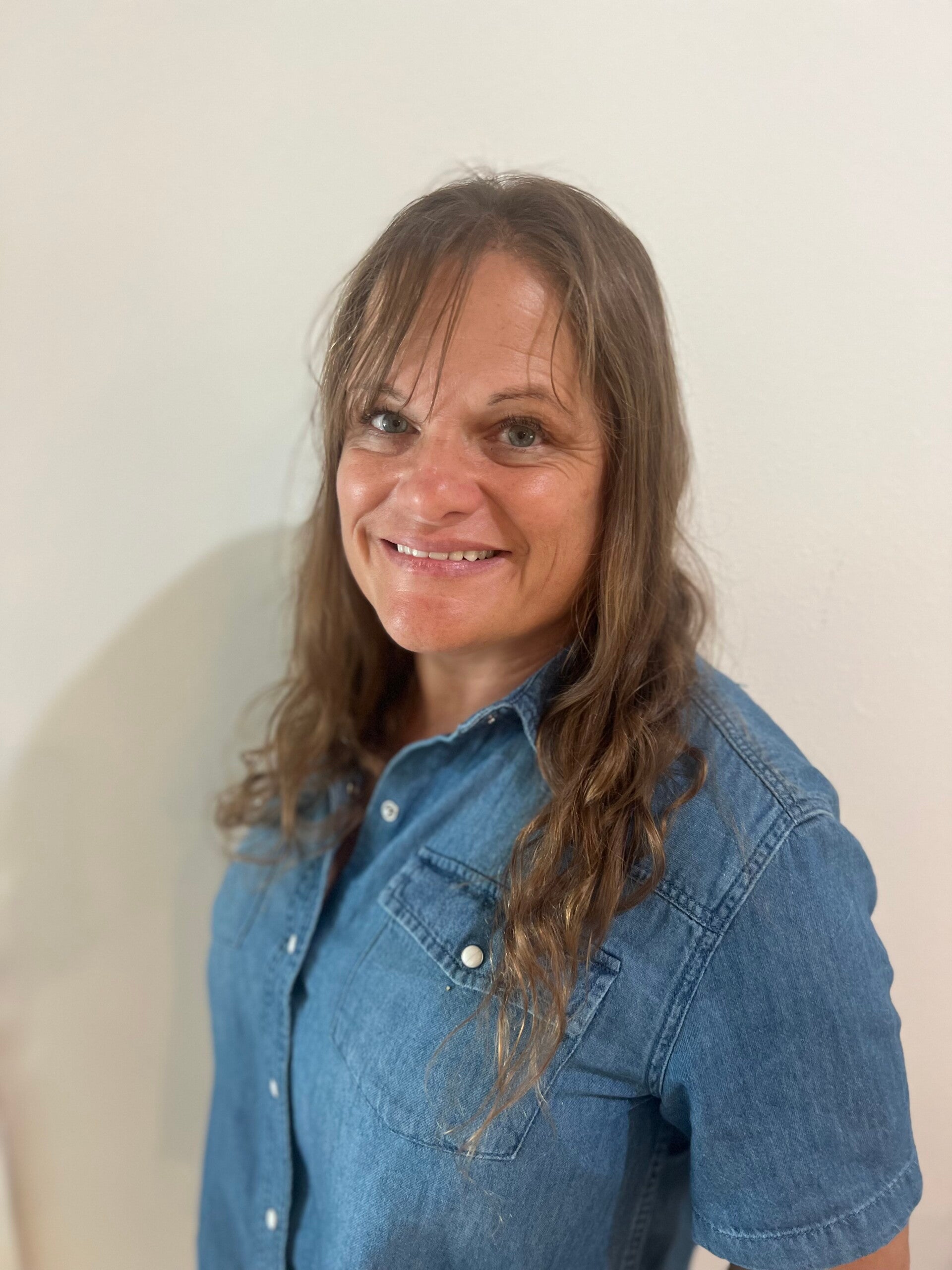 Experience convenient and compassionate online therapy with Becky Bunker, LMHC, LLC. Specializing in ADHD, Autism, LGBTQ+, Individual Counseling and Couples Counseling. Serving Florida and Massachusetts. Book your virtual appointment today!