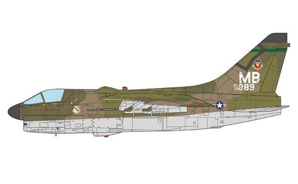 Century Wings CW001655 | Vought A-7D Corsair II