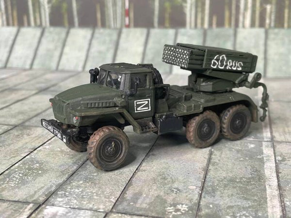 Diecastdiorama URARORU01 | URAL 4320 with truck- mounted multiple rocket launcher GRAD BM-21