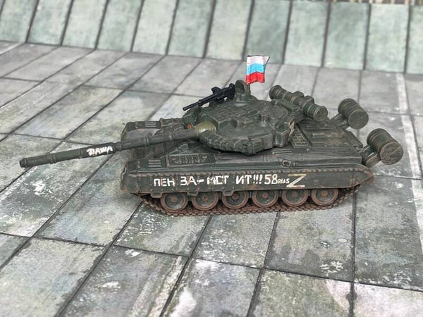Diecastdiorama S72T8002 | T-80 Russian Battle Tank ( Improved version)