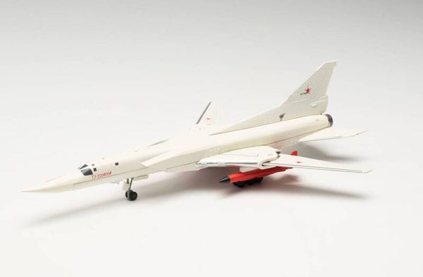 Herpa Wings 572149 | Tupolev TU22M3M Backfire