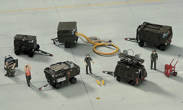 Hasegawa X72-6 | U.S. AEROSPACE GROUND EQUIPMENT SET