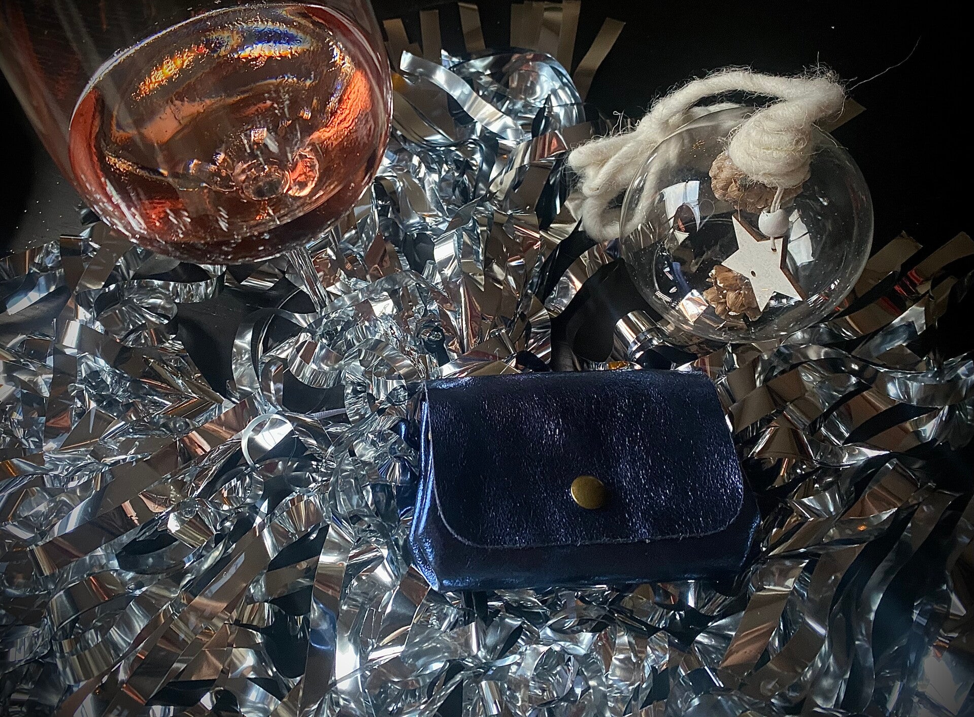 Mini wallet metallic met drukknoop