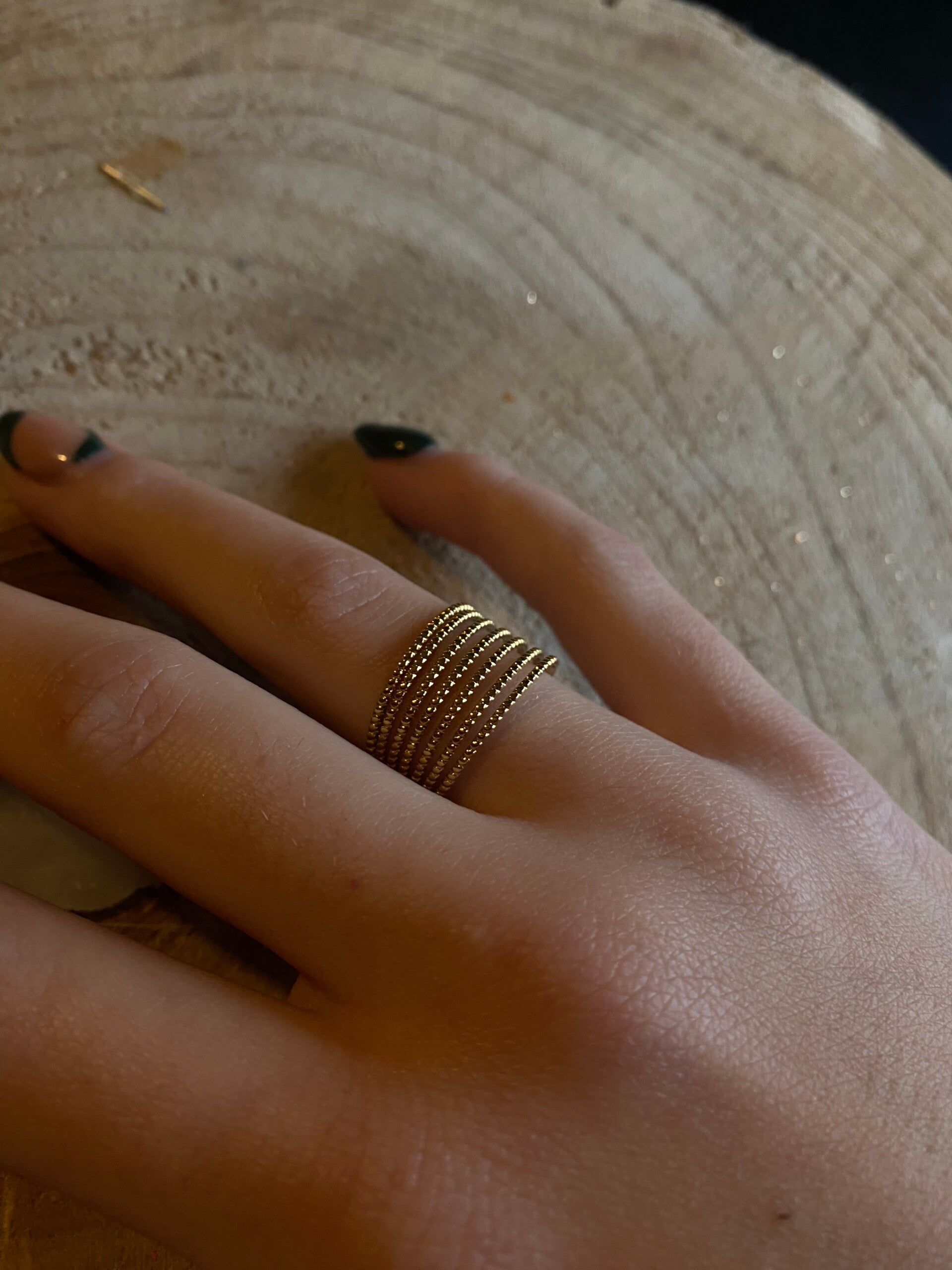 Ring fijne lijnen