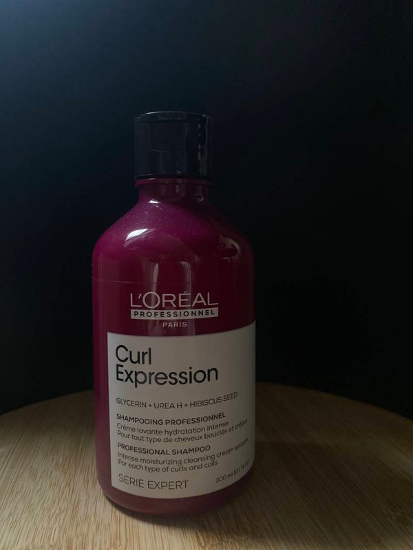 Shampoo curl expression