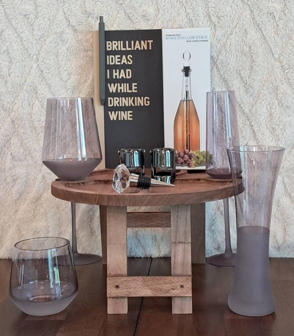 Portable pool side wino box