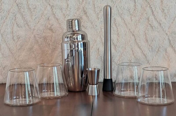 Small cocktail glasses box