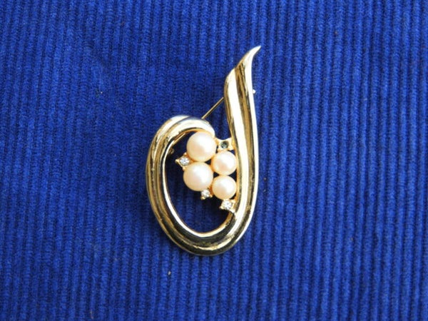 Broche