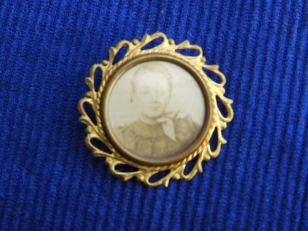 Broche