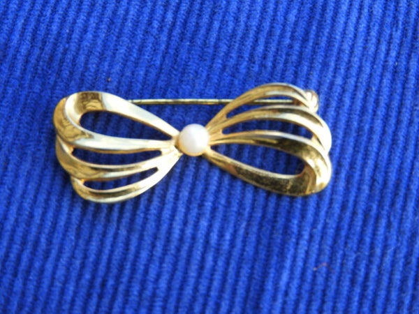 Broche