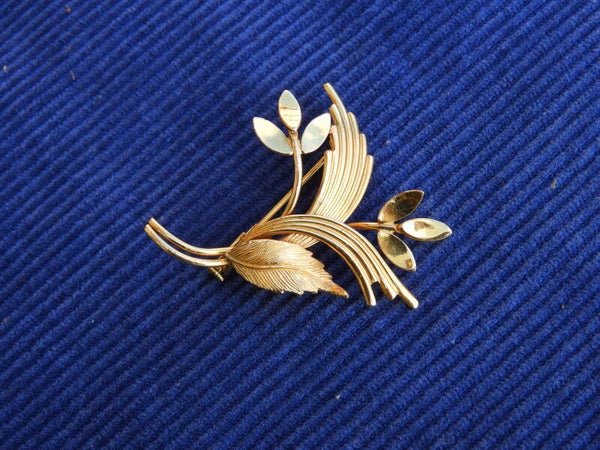 Broche