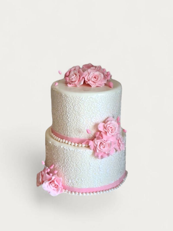 Rosentraum Cake