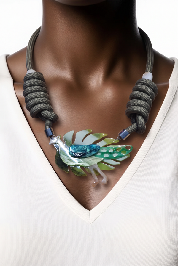 Collier 752 cordon Paons