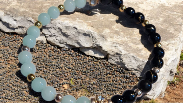 Bracelet 217 pierres Onyx pierres Opale