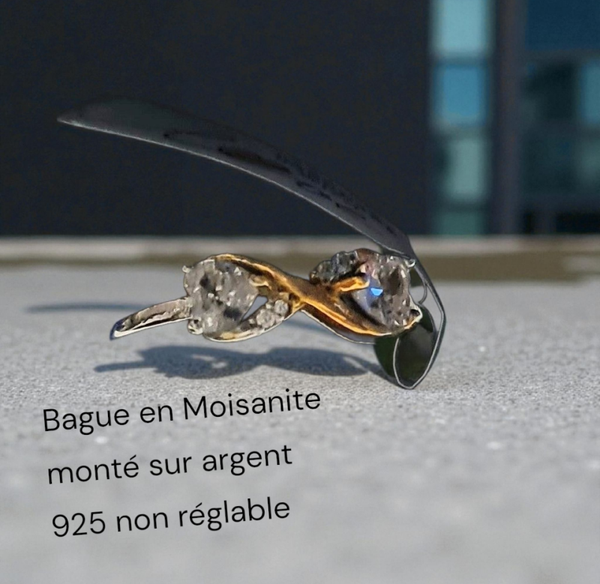 Bague n°2 en Moisanite