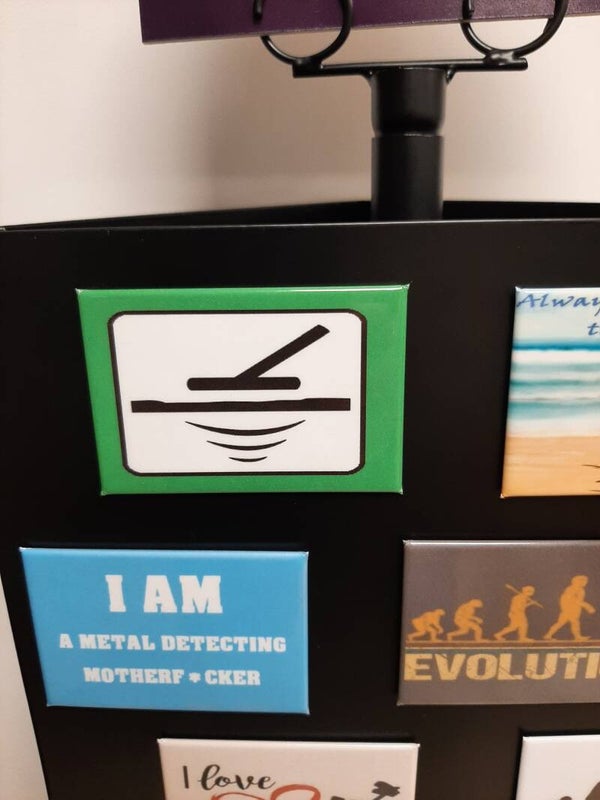 DD - Koelkastmagneet Detecting signal