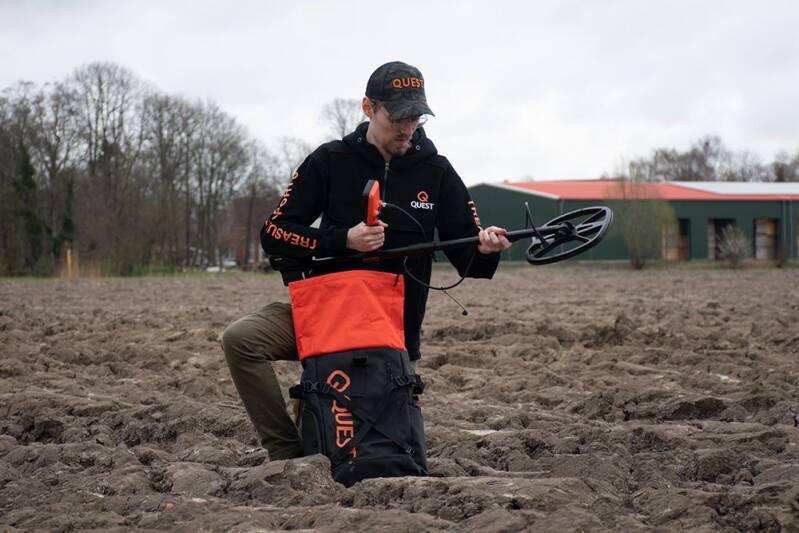 Quest Rolltop rugzak / backpack | De Detectorshop