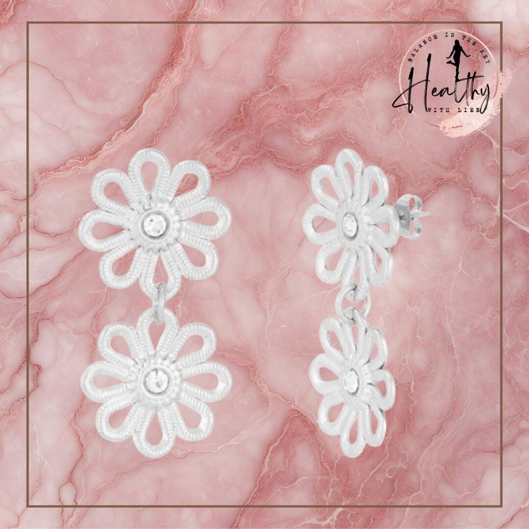 Dubbel zilveren bloemetjes oorbellen