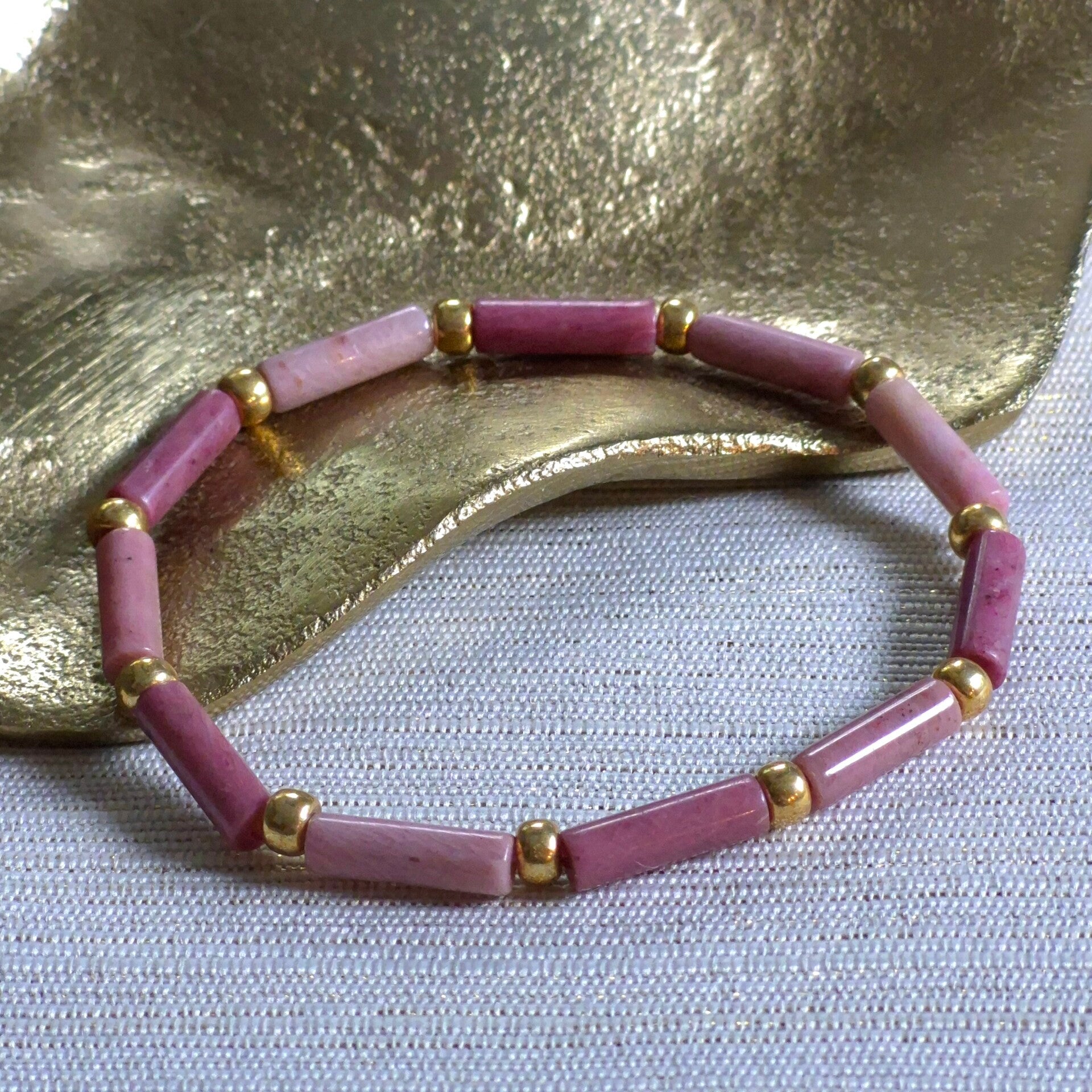 Rhodoniet armband met tube kralen