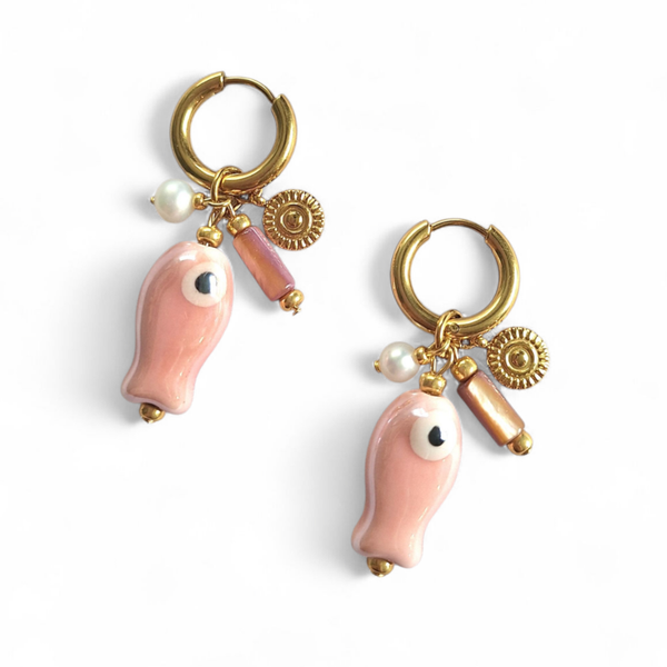 RVS Creolen met roze keramiek vis