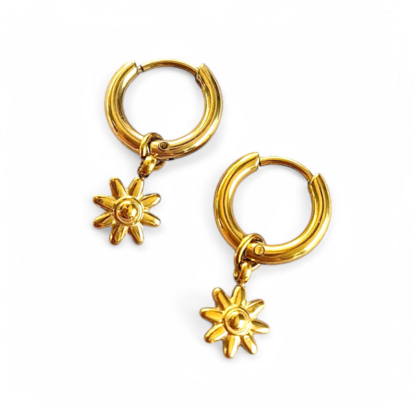 Kinderoorbellen met goudkleurig bloemetje