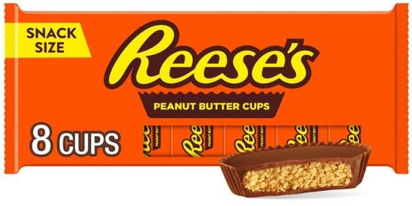 REESE'S Milk Chocolate Snack Size Peanut Butter Cups, Candy Packs, 0.55 oz (8 Count)
