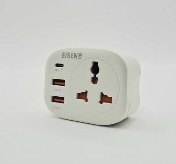 4-in-1 Reisstekker / Wandadapter – 4000W – 2× USB + 1× USB-C + Universele Stopcontact-Adapter – (UK Plug) | EISENZ Z6 Travel Power Socket
