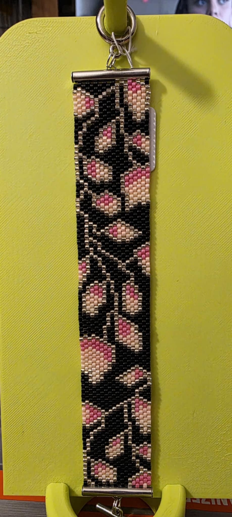 Bracelet tissé en perle