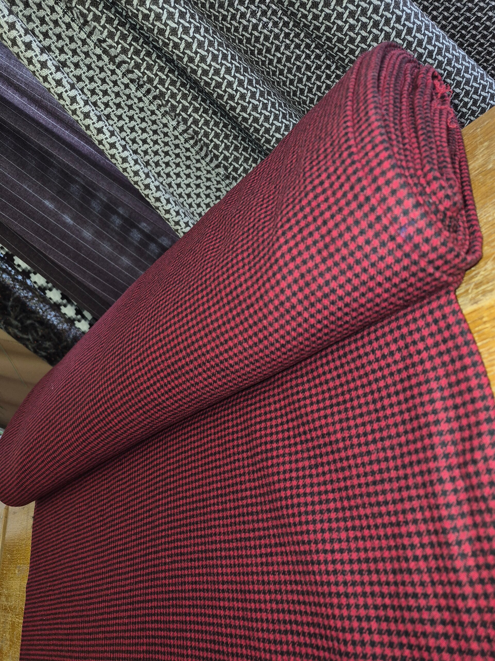 Red Houndstooth