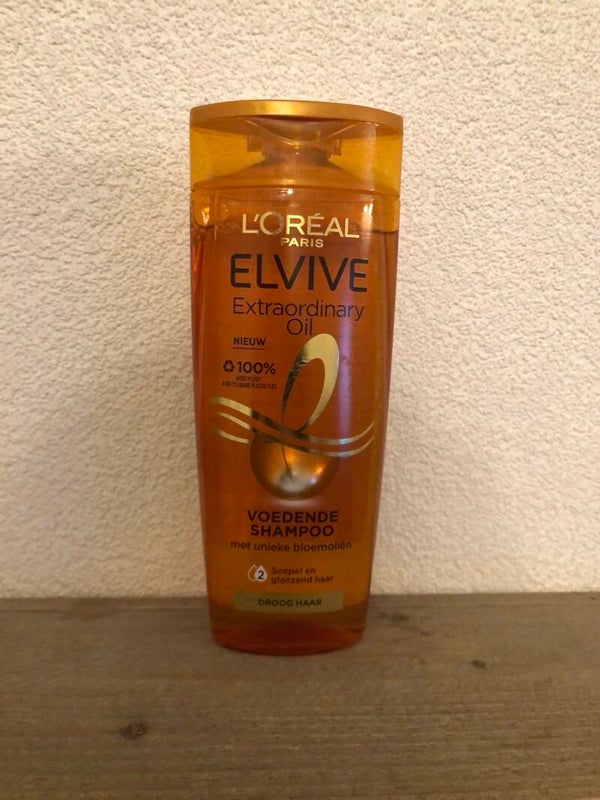 Elvive extraordinary oil shampoo