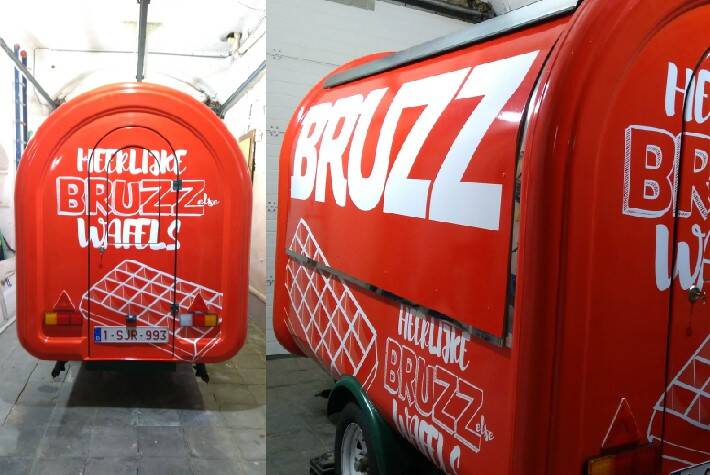 belettering, wrapping van foodtruck 