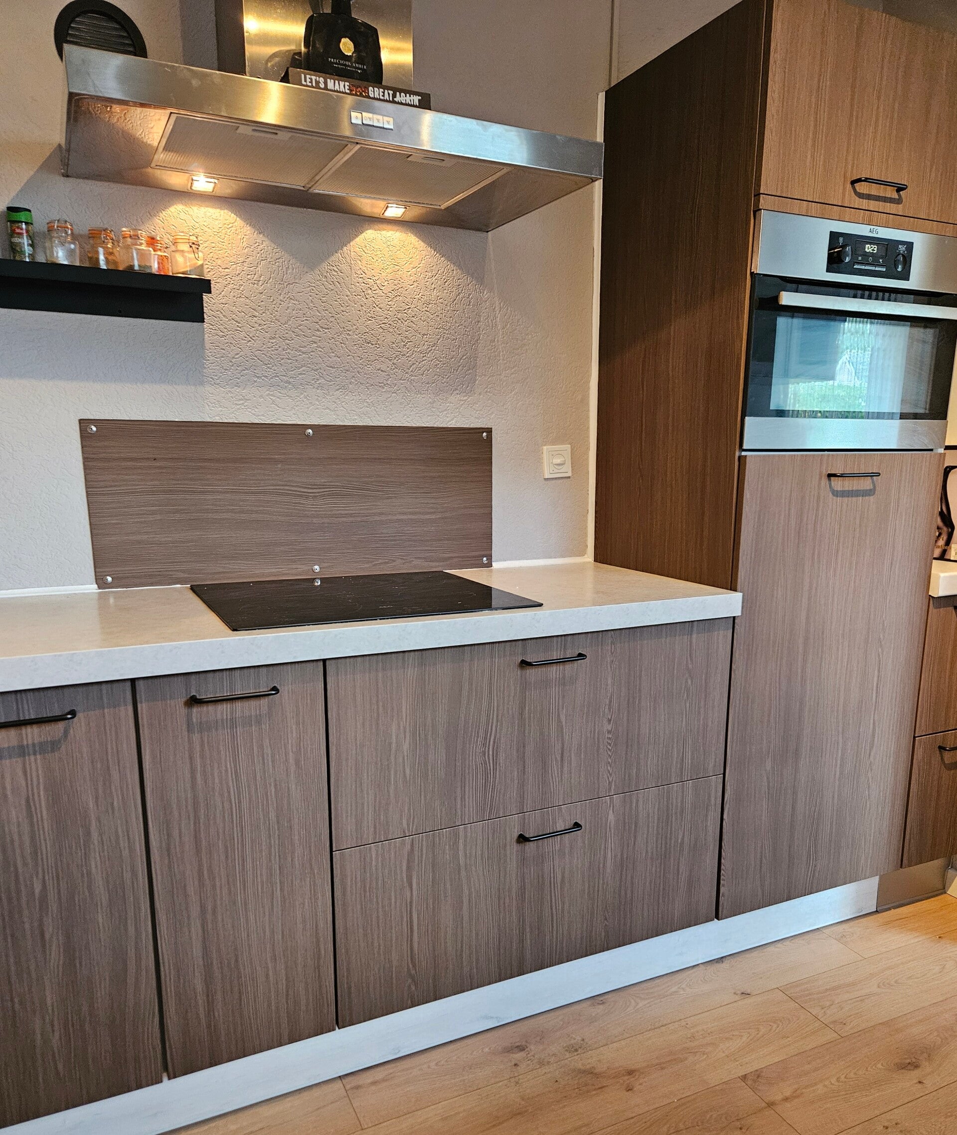 Keuken wrappen met hoogwaardige japandi stijl folie in Meppel