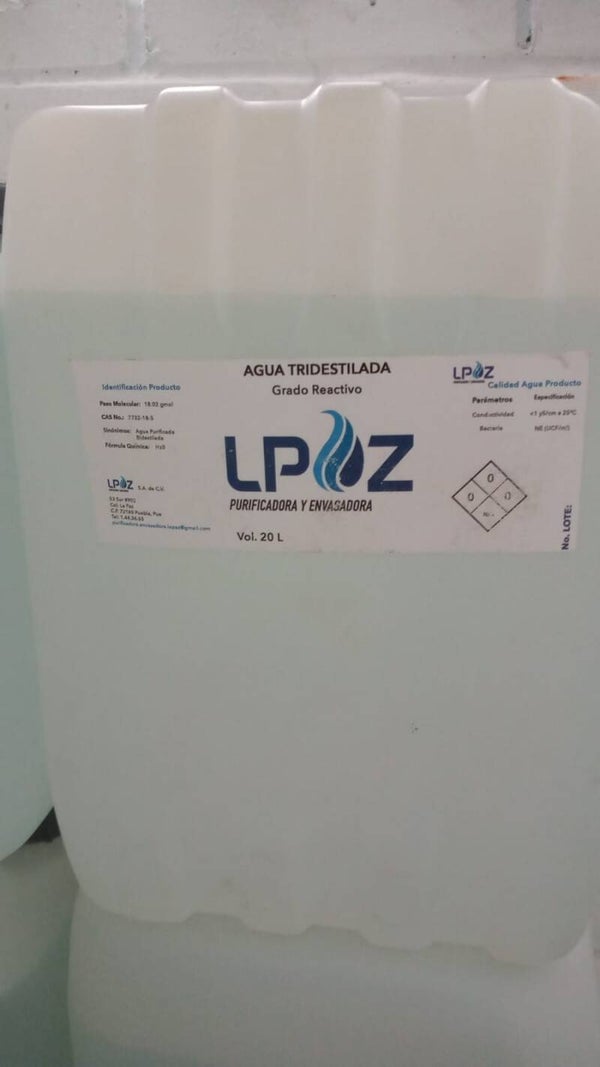 Agua Tridestilada