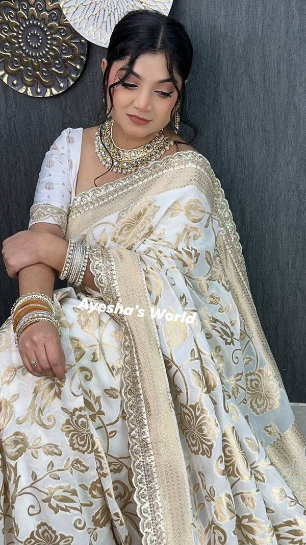 090726 Luxurious khaddi saree