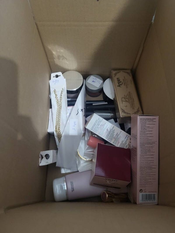 Lot attayef maquillages cosmetique