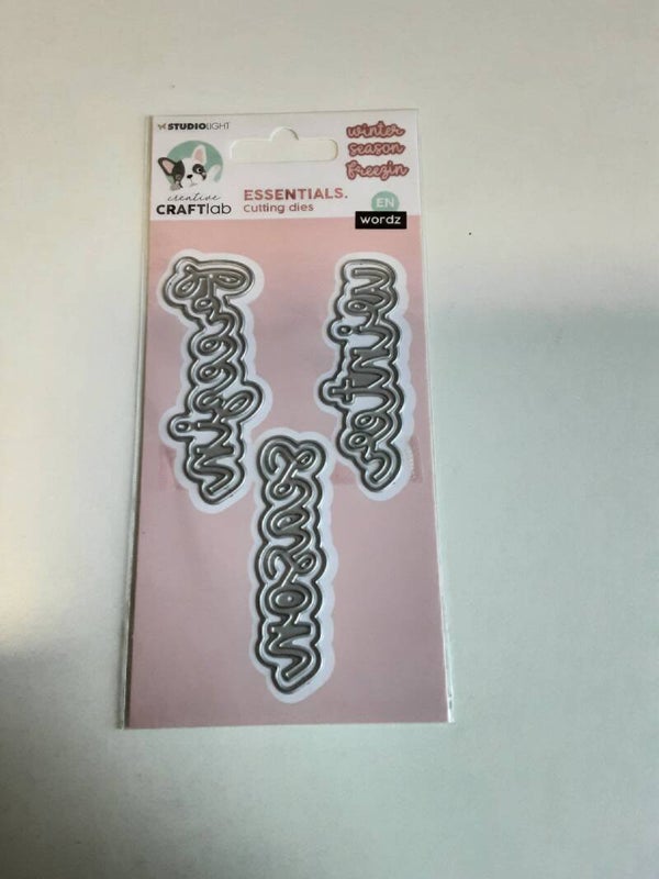 Creative Craftlab essentials cutting dies wordz EN Winter