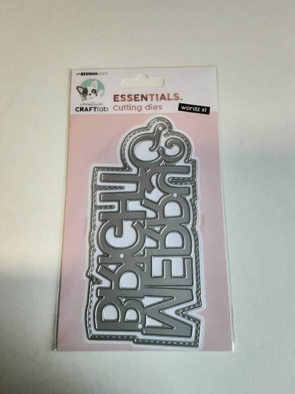 Creative Craftlab essentials cutting dies wordz xl Merry & bright