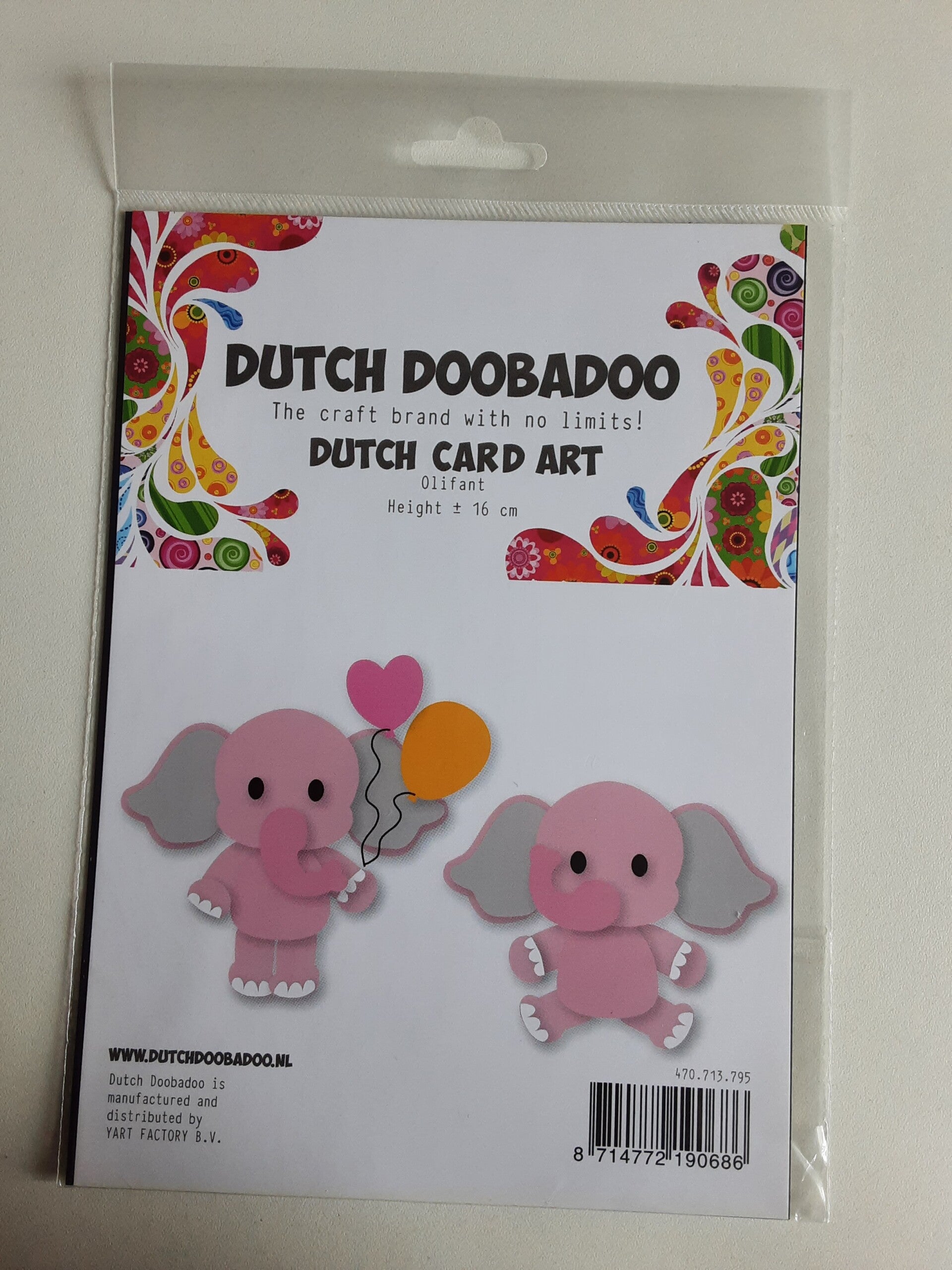 Dutch Doobadoo card art Olifant