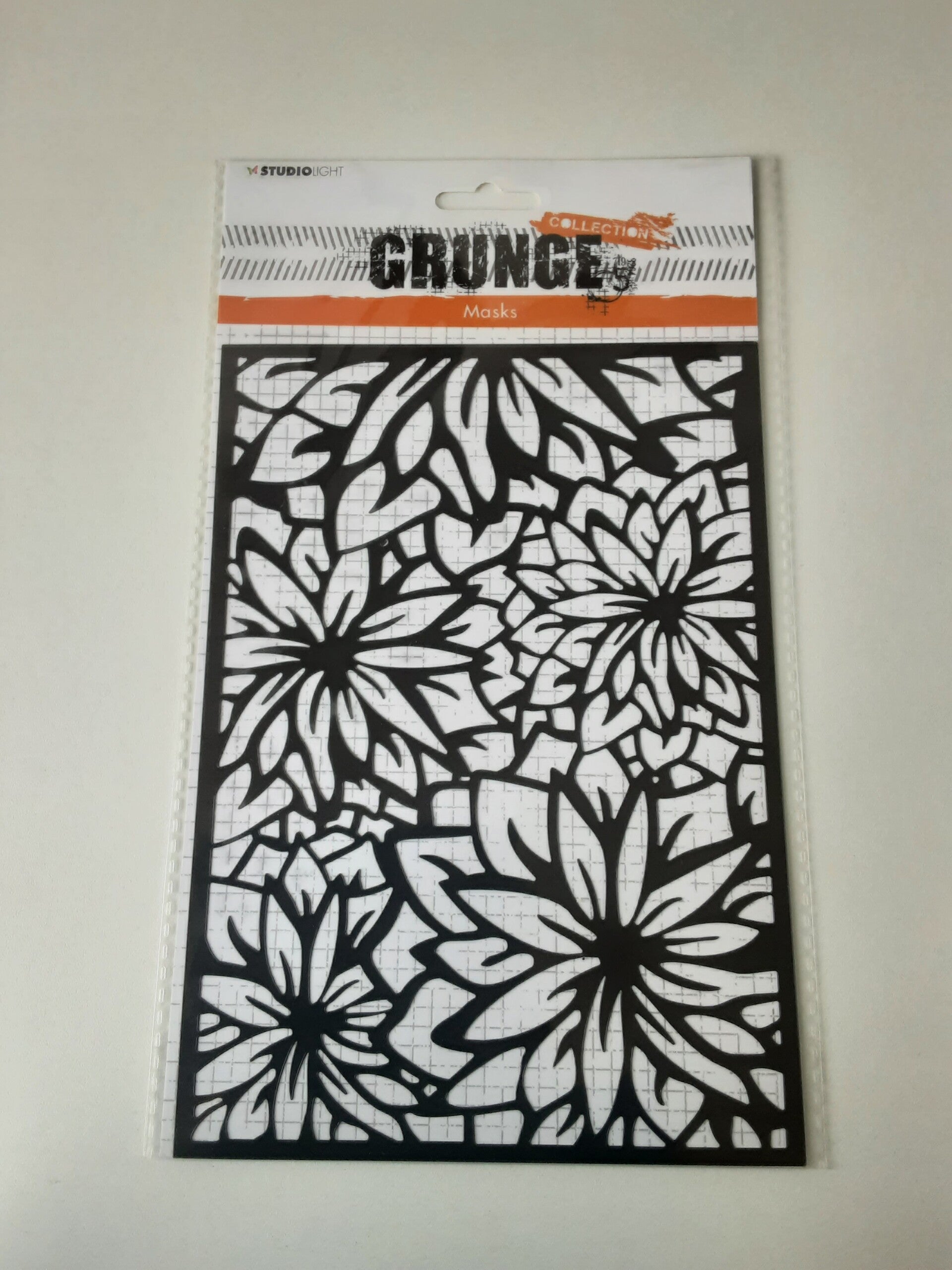 Studiolight mask stencil A5 grunge Flower background