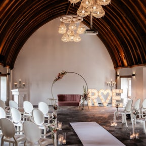 Aangeklede trouwzaal Kasteel Woerden