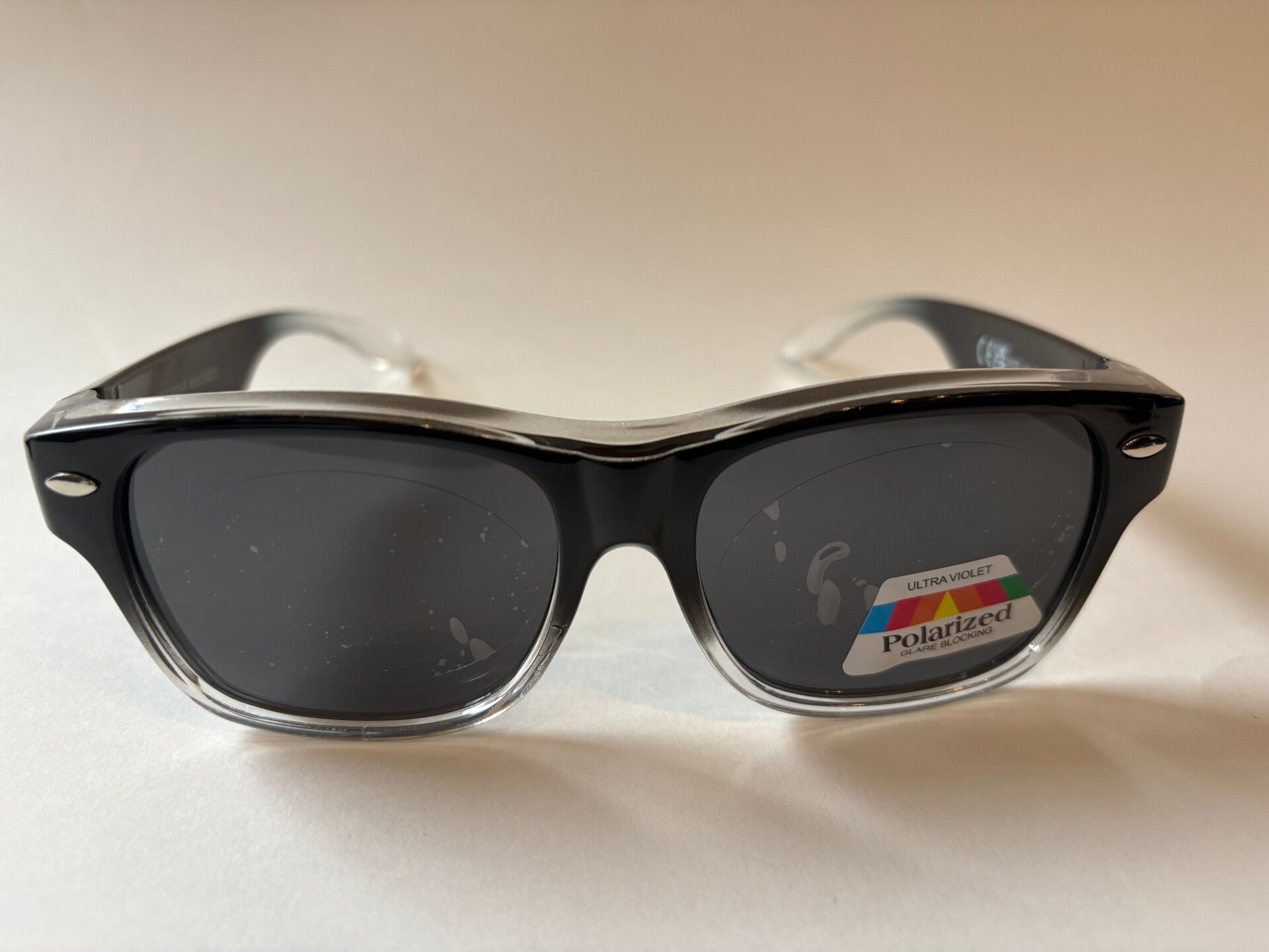 overzetzonnebril 2022C zwart/wit bio color