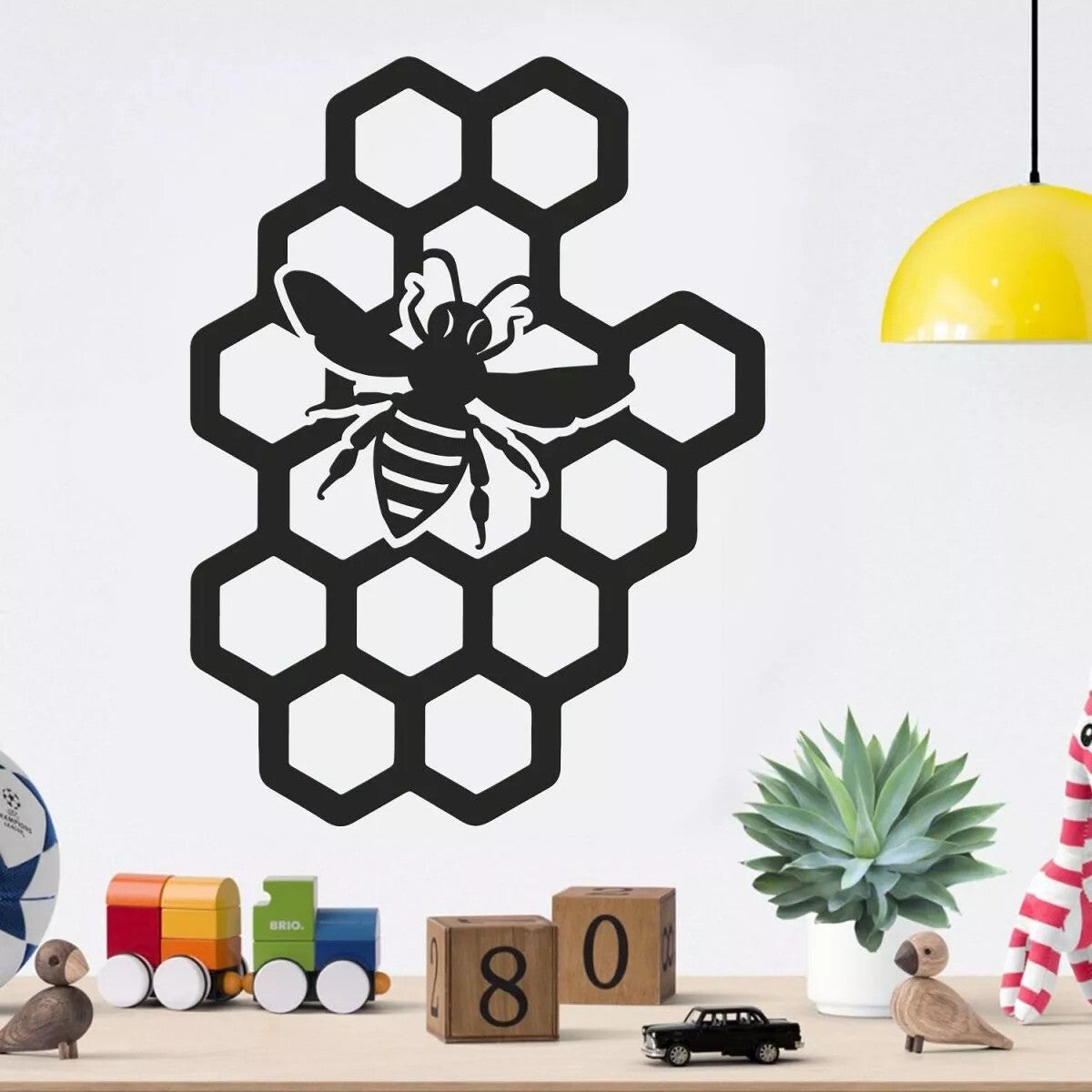 Bee & Honeycomb