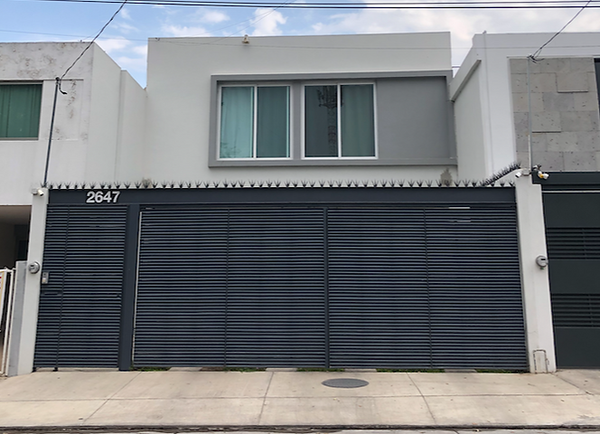 (VENDIDA)2 🎈🎈🎈Casa a la Venta🎈🎈🎈  📍Dirección Calle La Luna 2647, Jardines del Bosque, Guadalajara, Jalisco, Mexico